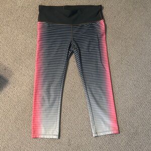 Gapfit Women’s Cropped Leggings